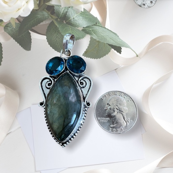 Sterling Silver Jewelry 925 Labradorite Gemstone Pendant London Blue Topaz - Picture 12 of 13